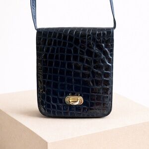 Vintage Manolucci Genuine Leather Crossbody Bag